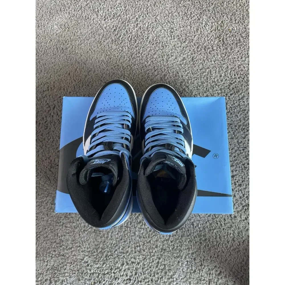 Size 9.5 - Air Jordan 1 Retro High OG UNC Toe DZ5485-400 2023
